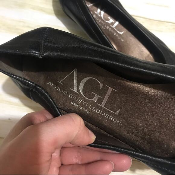 AGL Black Leather Patent Cap Toe Buckle Flats Made In Italy Women’s Size 38 - Picture 4 of 6